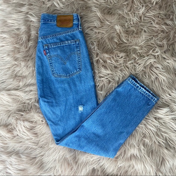 Levi's Denim - Levi's ripped blue jeans